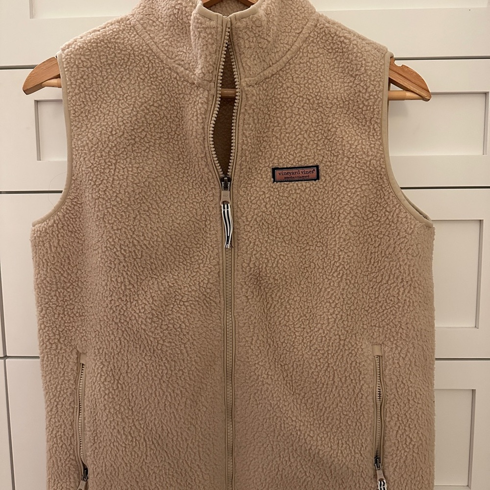 Women’s Vineyard Vines Fleece Vest